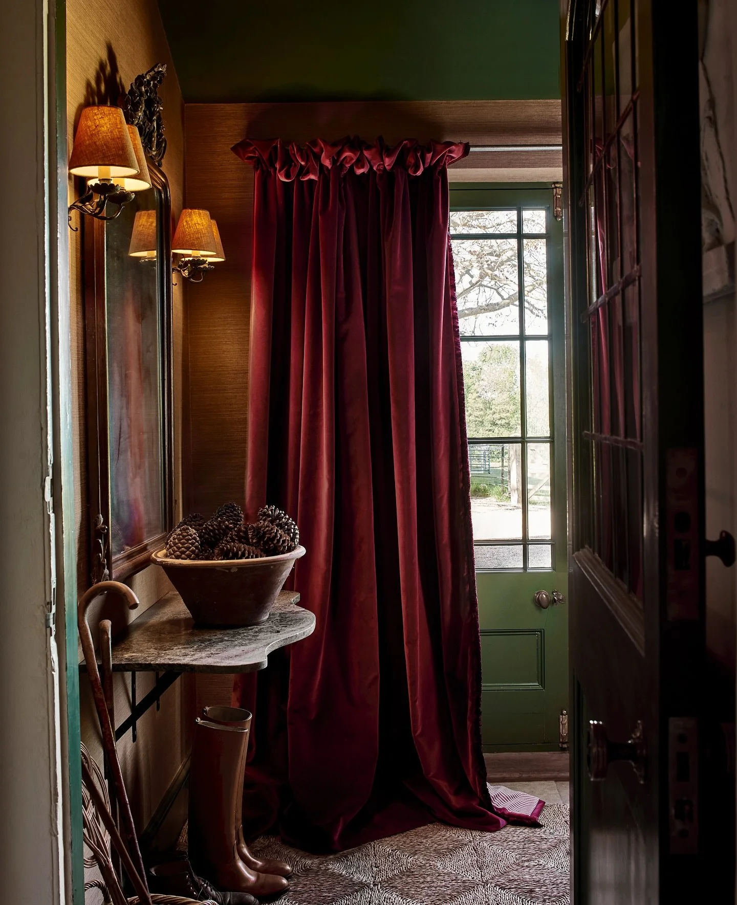 Create a dramatic entrance with @torimurphytextiles&rsquo; new collection of decadent Cotton Velvet fabrics. Inspired by grand country hotels, you can create your very own using Tori&rsquo;s made-to-measure curtain service. The five colours - Caramel