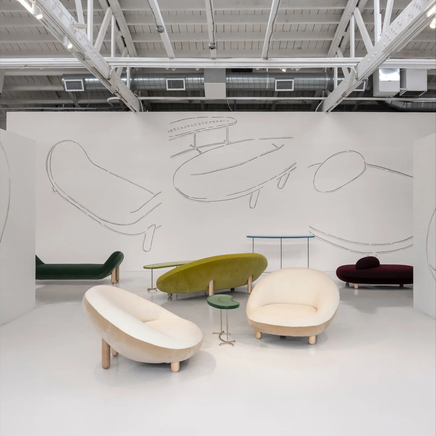 @ralphpucciintl has unveiled &ldquo;Numino&rdquo;, a new body of work by Kevin Walz @kevin7heaven at its Los Angeles gallery. Developed over several years, the collection brings together seating, resin tables, and lighting through hovering forms, int