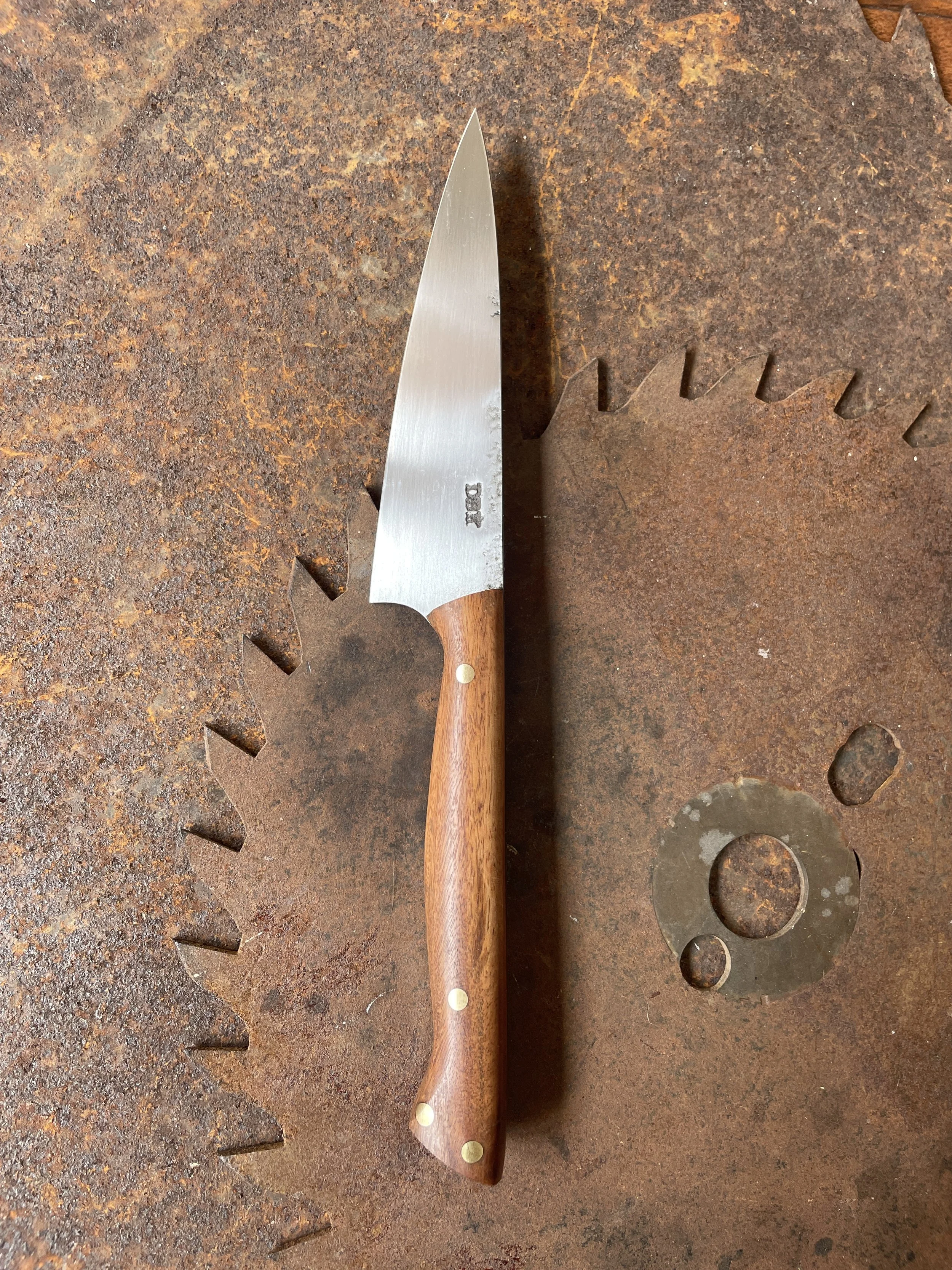 Raring Knife - Ironbark Handle