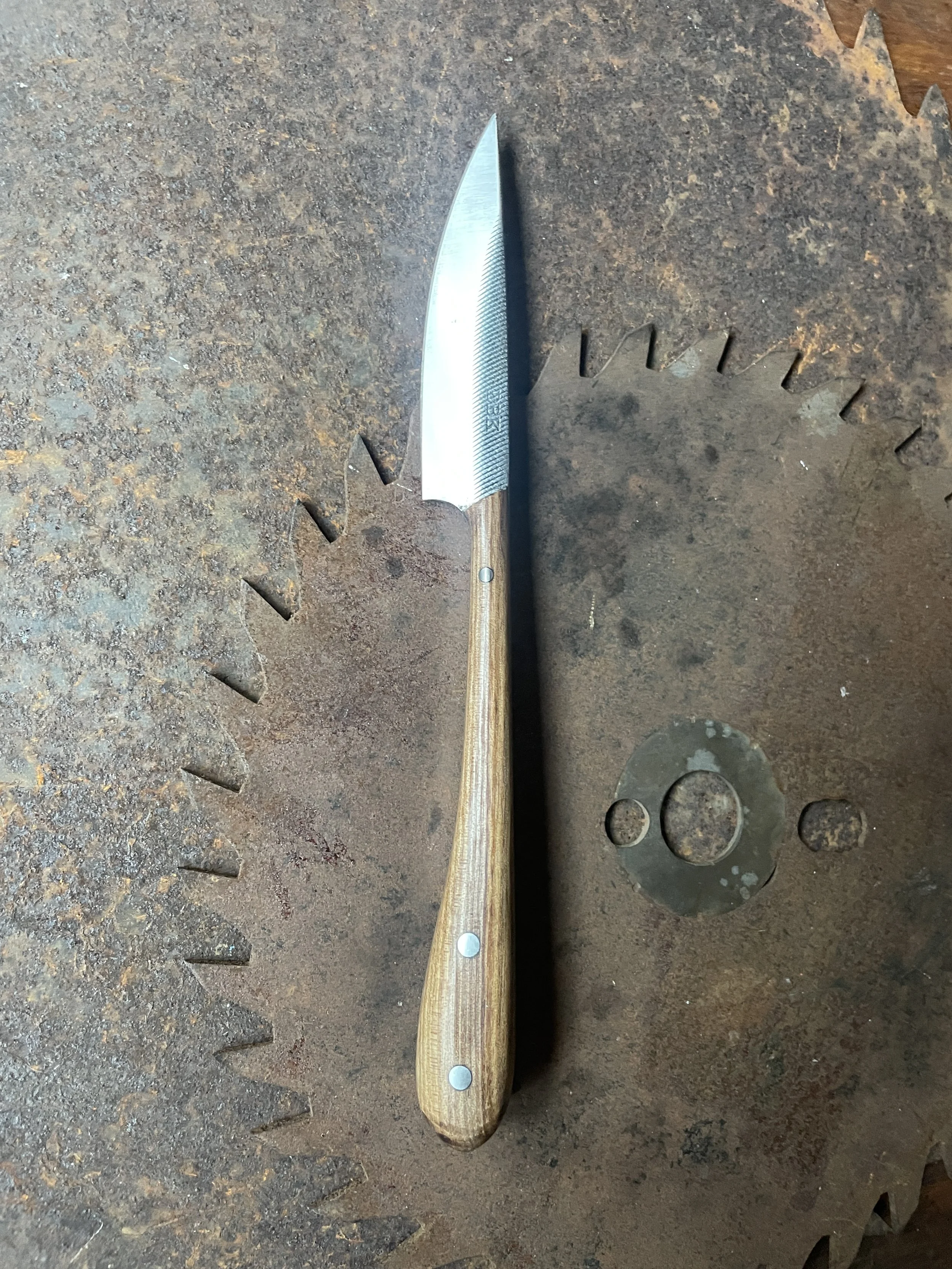 Tea Tree Cheese Knife