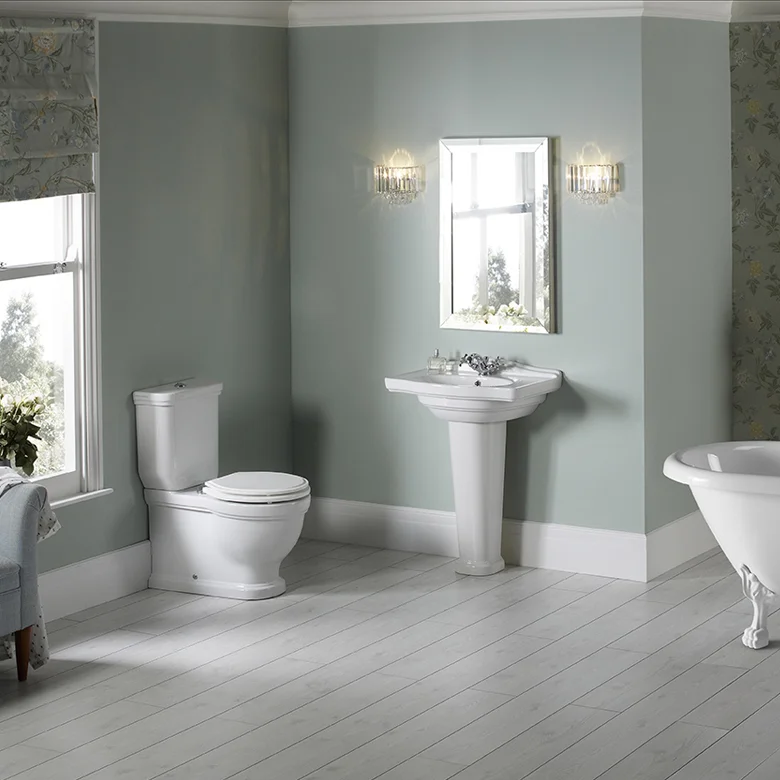 Pavilion roomset close coupled and 550mm basin