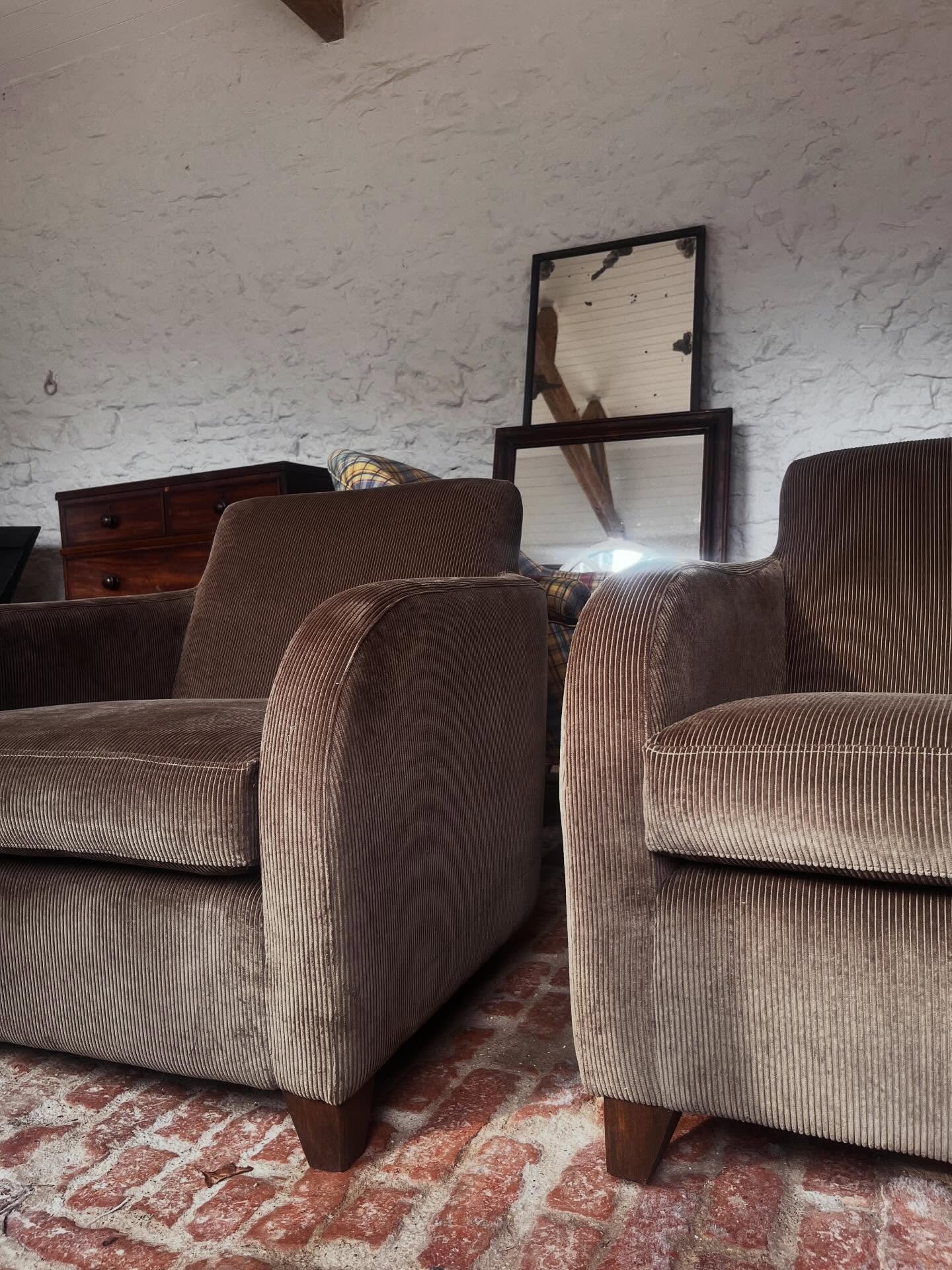 The unbelievably CHIC reality of corduroy. This well loved pair of armchairs recovered  for a wee London project &hellip;&hellip; YES we travel 😎 #olivecorduroy #reupholstery #reuse #reimagne #corduroy