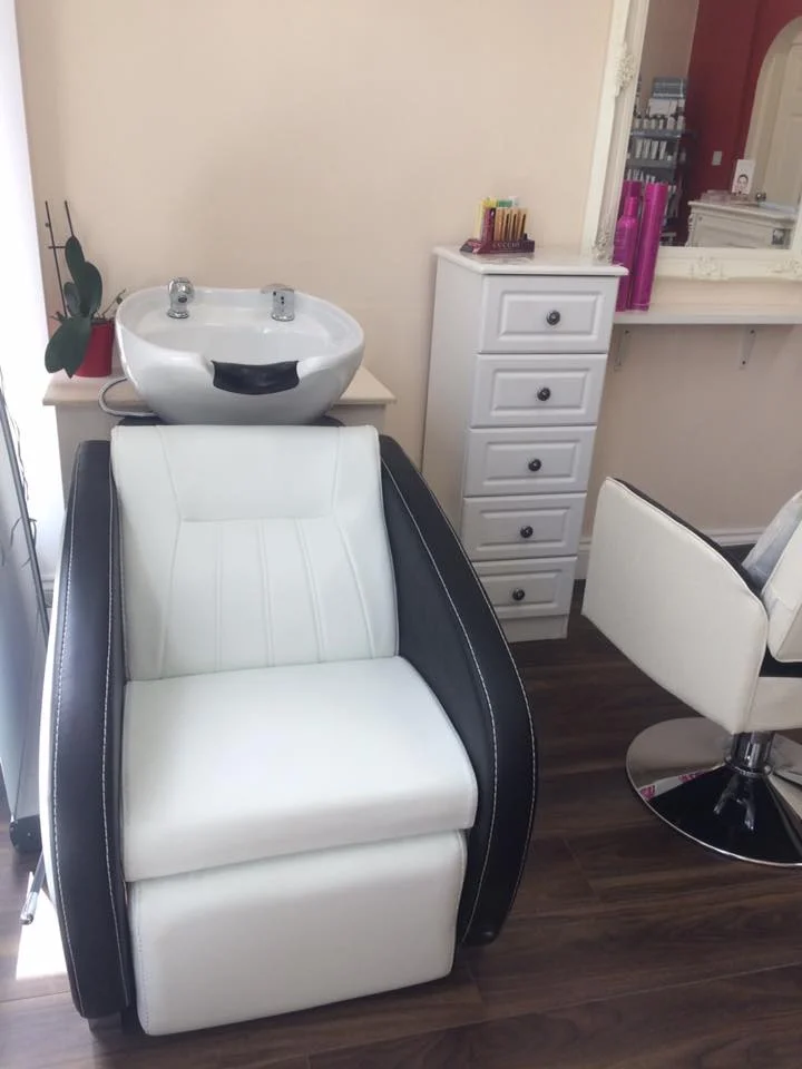 Ultra Beauty Salon - Whyteleafe