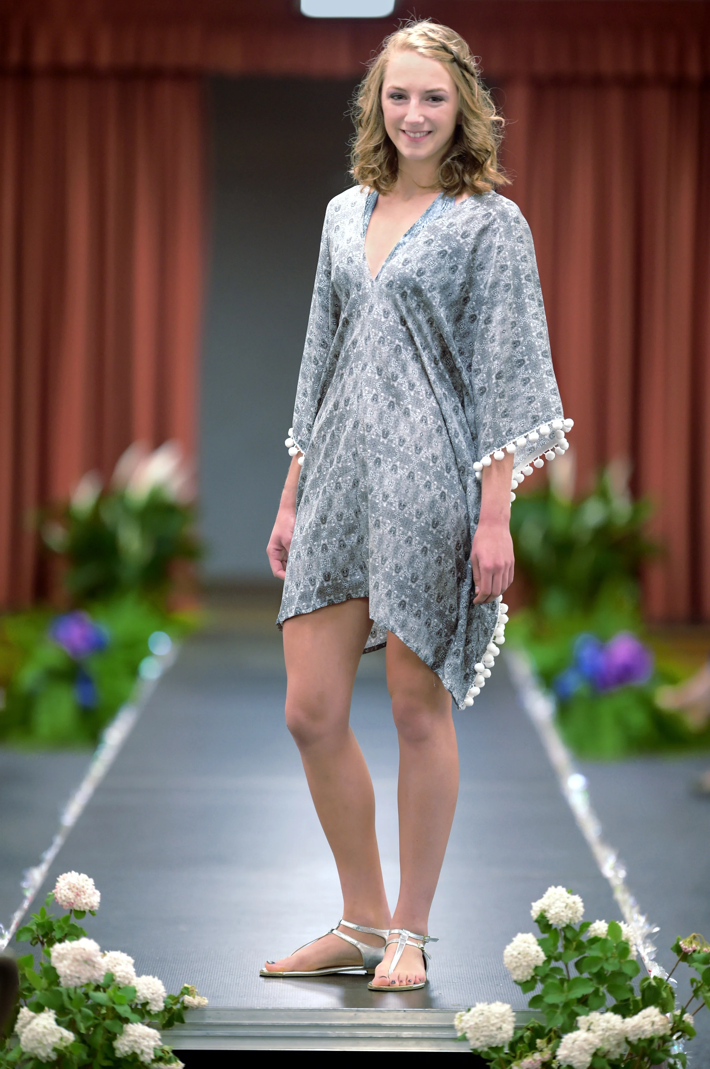 runway-skull-caftan.JPG