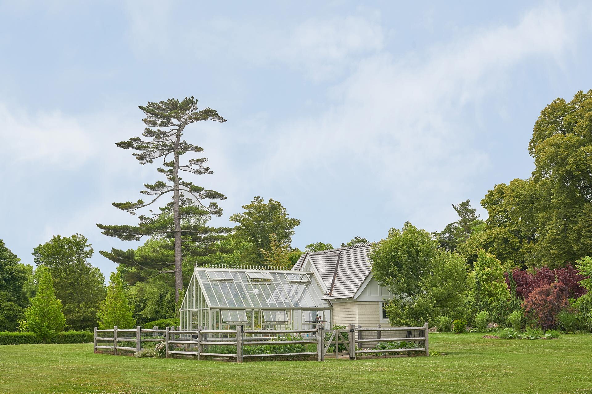 RRB-waterfront-shingle-greenhouse-back.jpg