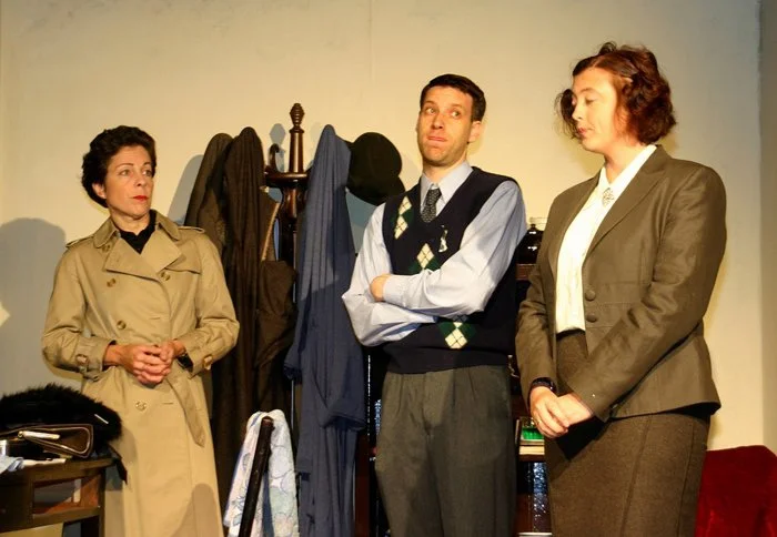 2006TheDresser14.jpg