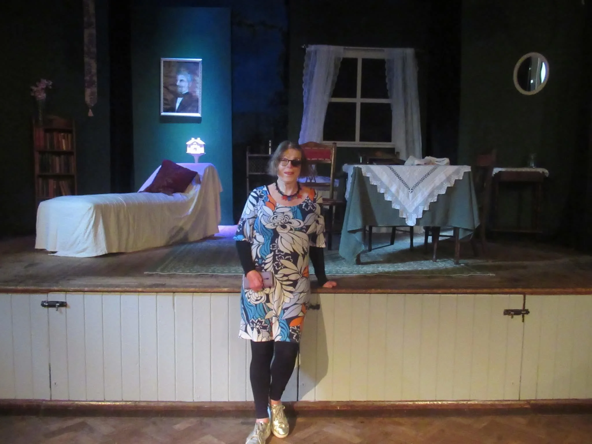 Gill Ghosts Director.jpg