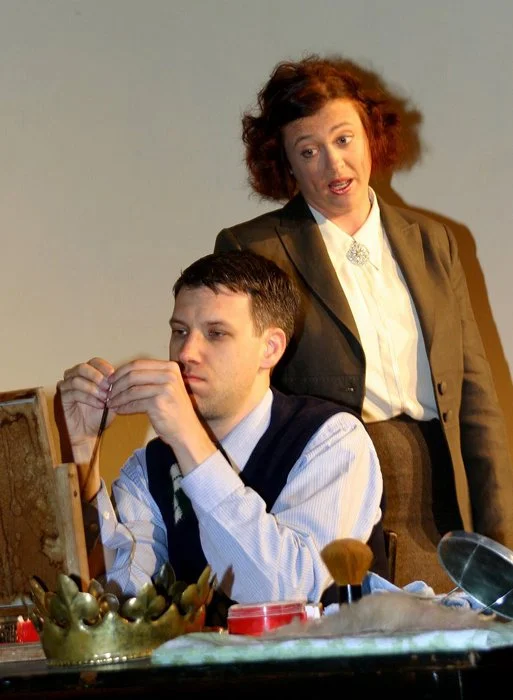 2006TheDresser15.jpg