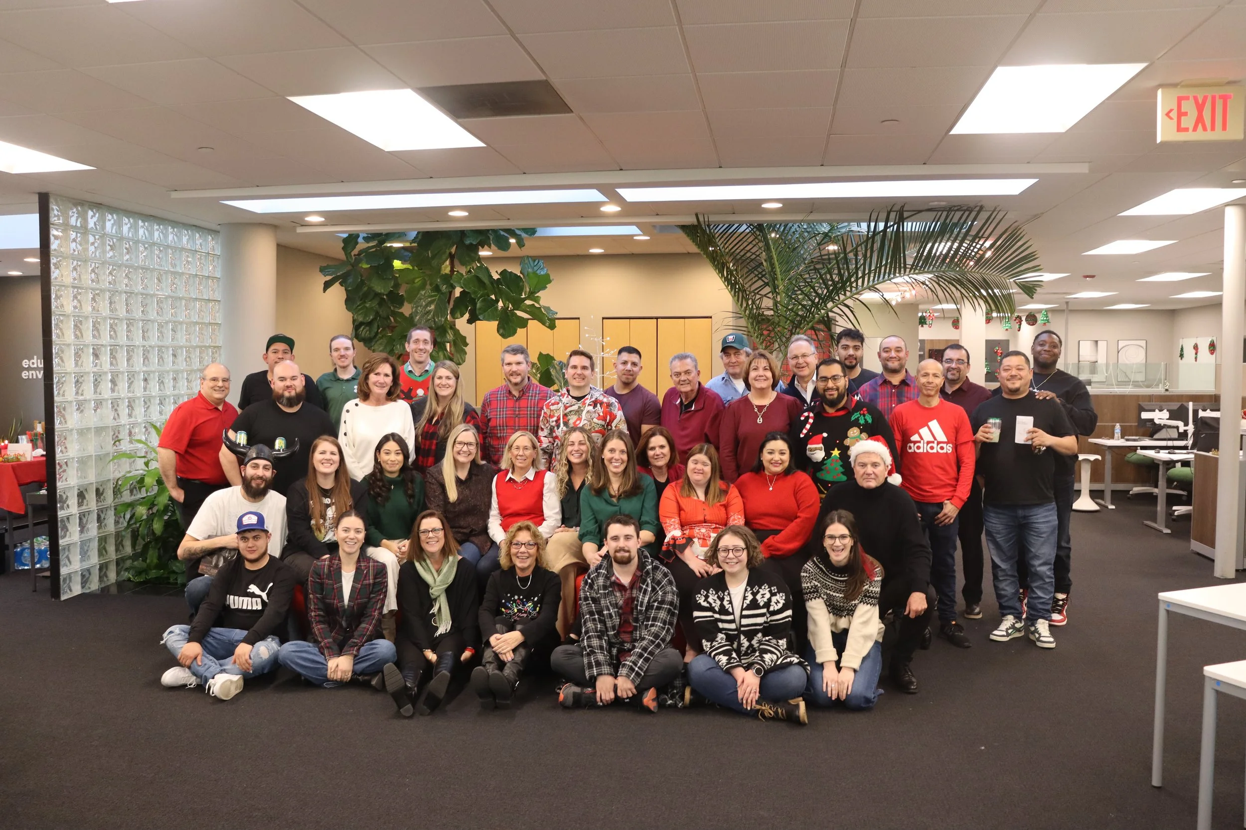 2023 Holiday Party - The Cooney Team 