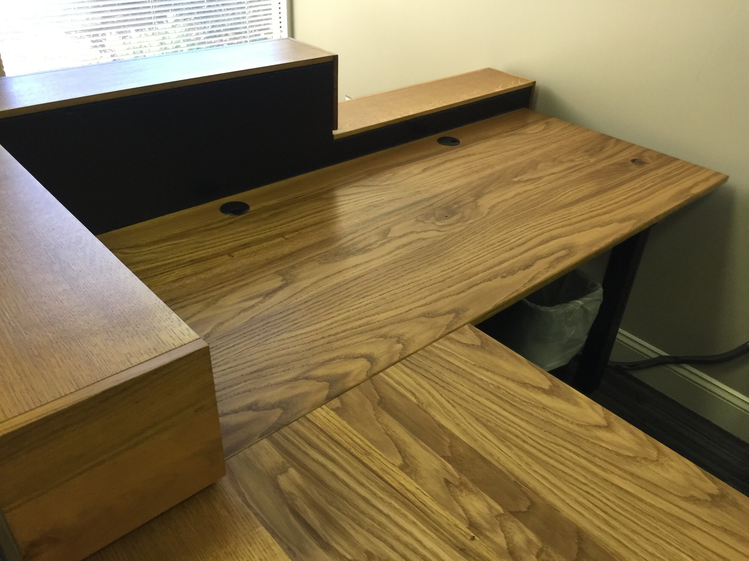 Locust Reception Desk