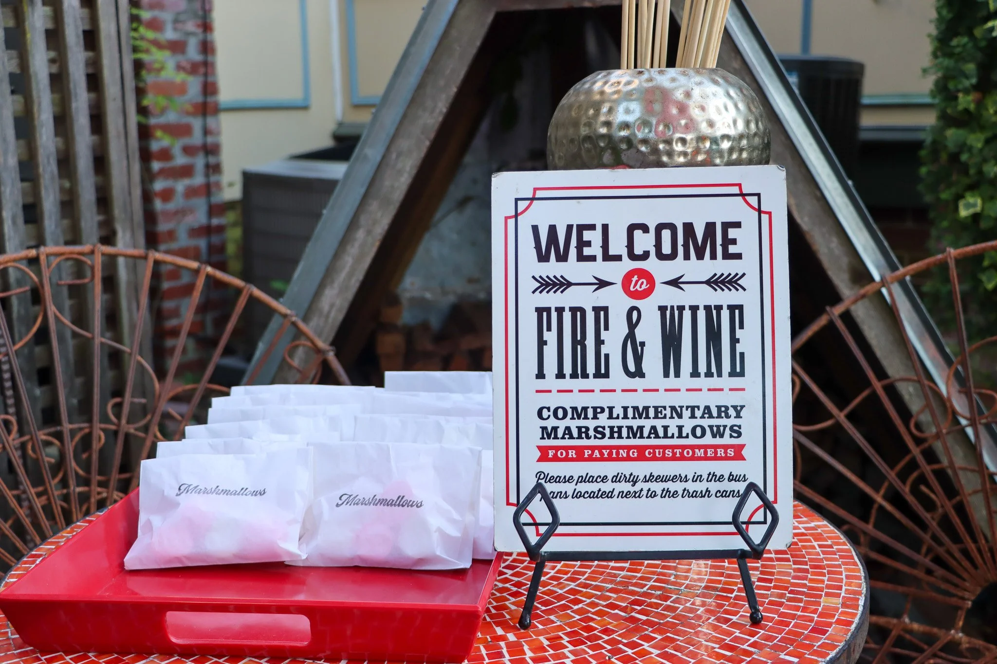 Spend your weekend the Foxy way with Fire &amp; Wine Saturday! 
 
Half-priced bottles. Fireside vibes. Toasted marshmallows. S&rsquo;mores kits available. Meet us in the courtyard! 6-9pm 

#WeekendAtFoxy #CoffeeAndChill #FoxyLoxyCafe #CourtyardVibes 