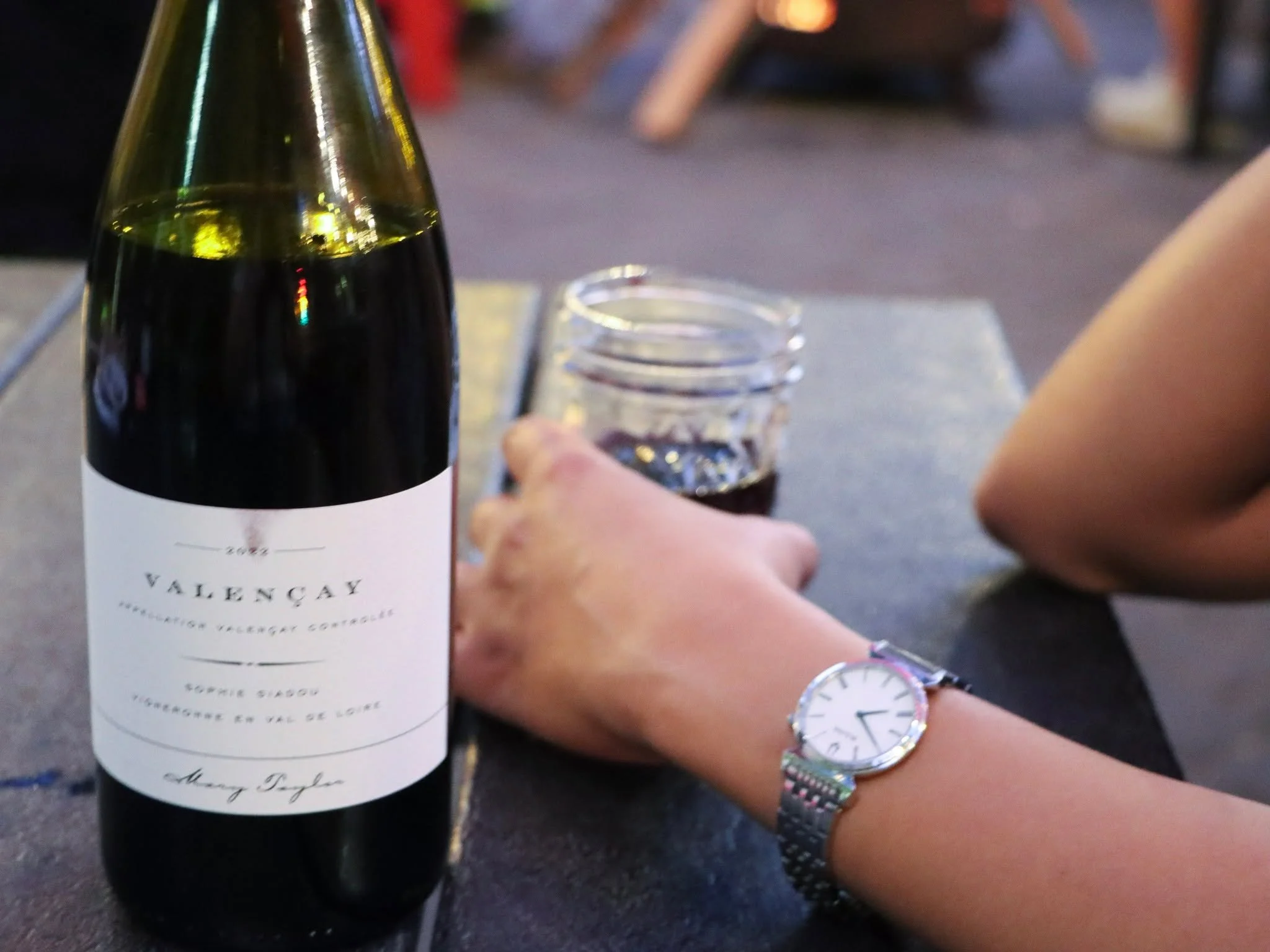 🔥🍷 If you&rsquo;re looking for things to do in Savannah this weekend, come out to Foxy Loxy Caf&eacute; for Fire &amp; Wine Saturdays from 6&ndash;9 PM!
Enjoy half-priced bottles of wine, gather around the fire pits in our courtyard, and savor comp