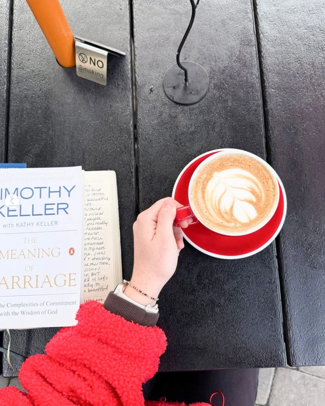 ☕💛 Nothing makes us happier than seeing our lattes on your page!

Huge thanks to @halle.rei for stopping by and sharing the love.
Whether it&rsquo;s a cozy latte or your daily coffee fix, we&rsquo;re so glad you came through Foxy Loxy. Come see us a