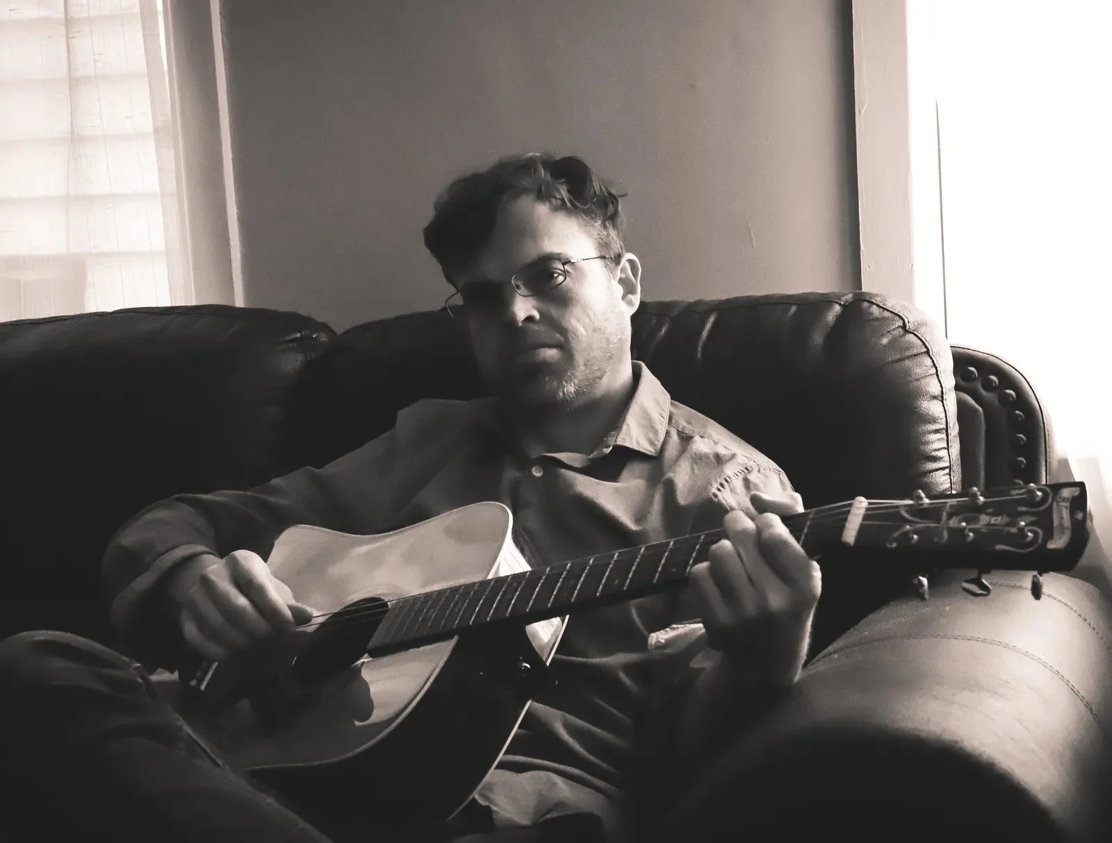 Live Music Fire &amp; Wine: Cory Chambers