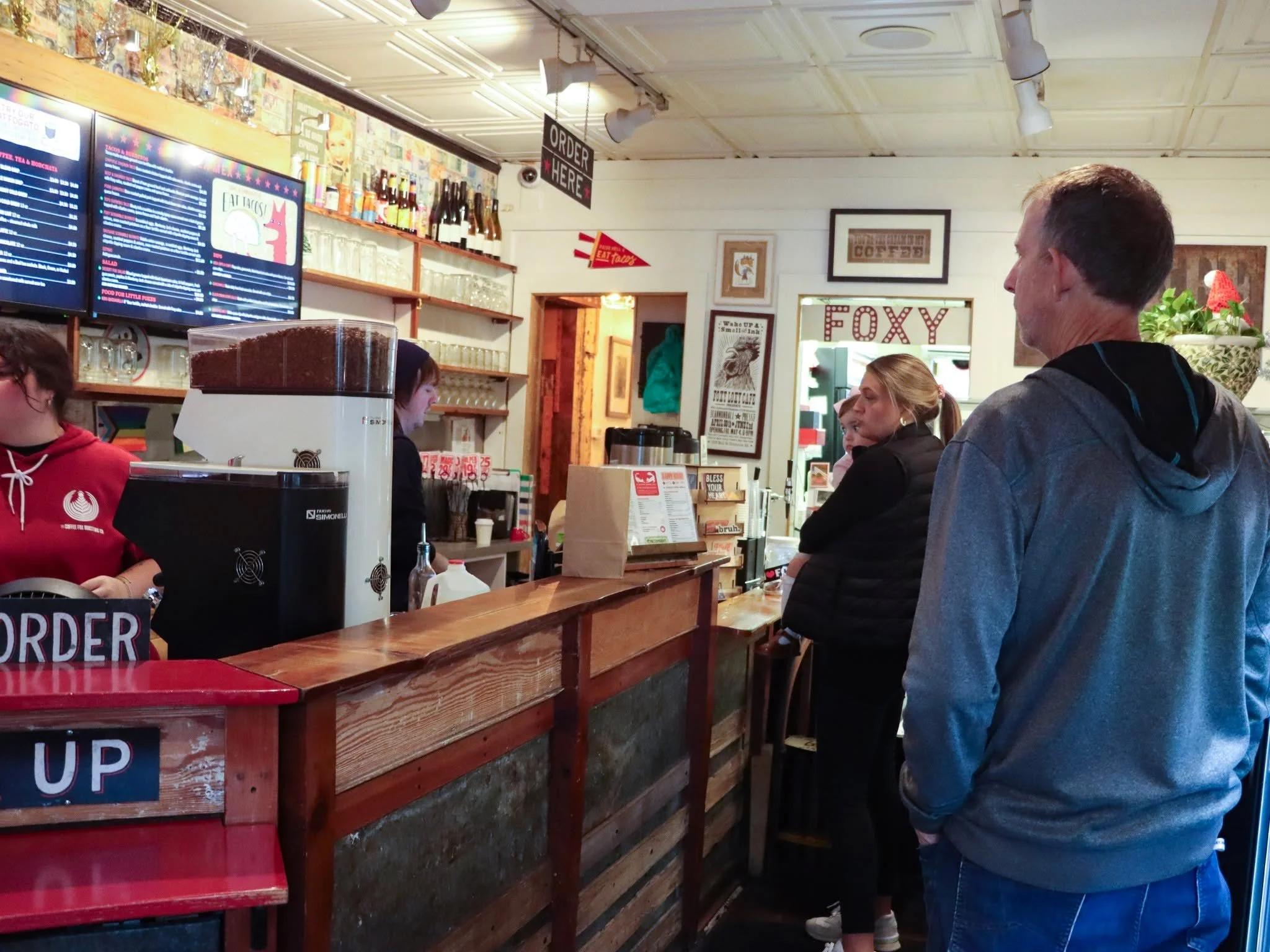 Your daily dose of cozy starts here ☕️
Whether you&rsquo;re grabbing a latte, meeting a friend, or settling in to work, Foxy Loxy is always brewing something good.

#FoxyLoxyCafe #SavannahCoffee #SavannahEats #CoffeeLine #CafeLife #FoxyFaves #VisitSa