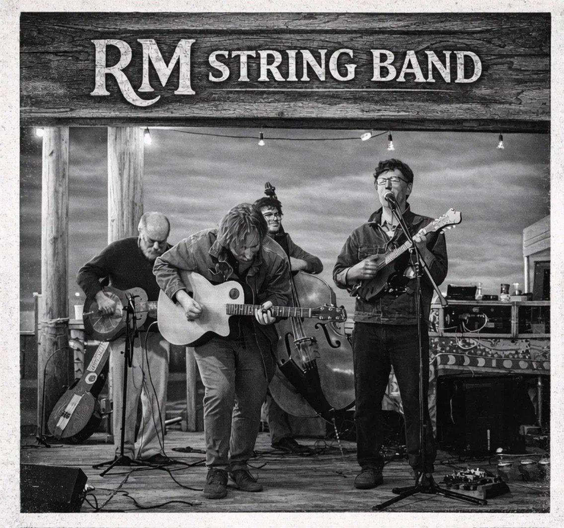 Bluegrass First Friday is calling 🎶✨

Join us from 6&ndash;9 PM for live music by the RM String Band, good vibes, and great specials:

☕ $3 hot or iced lattes
🍺 $3 Lone Star beers

Music, drinks, and community &mdash; Foxy Loxy style 🦊

@starlandf