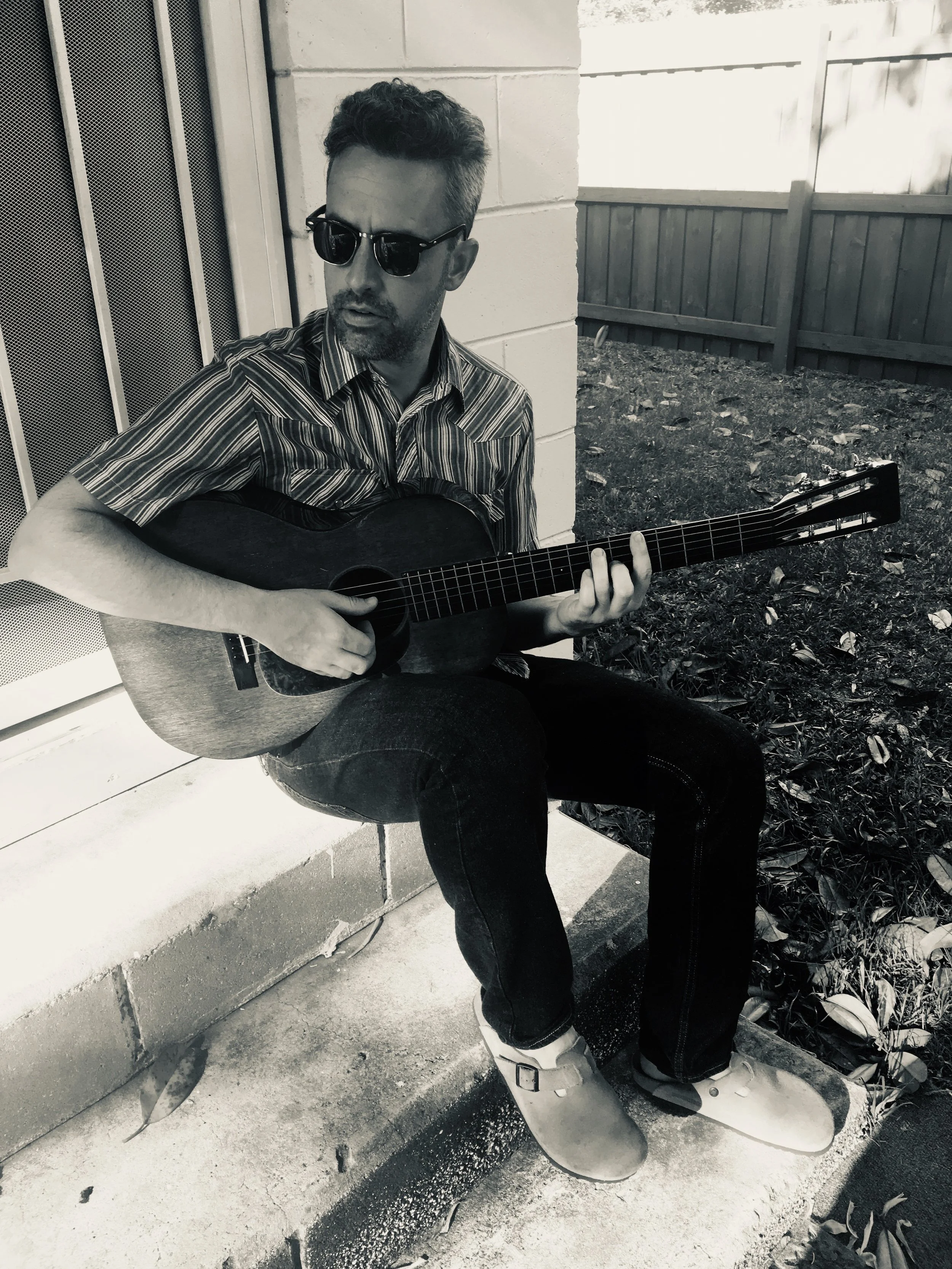Live Music Fire &amp; Wine: Adam Nye