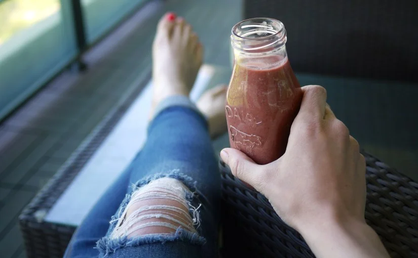 rasperry-coconut-smoothie.jpg