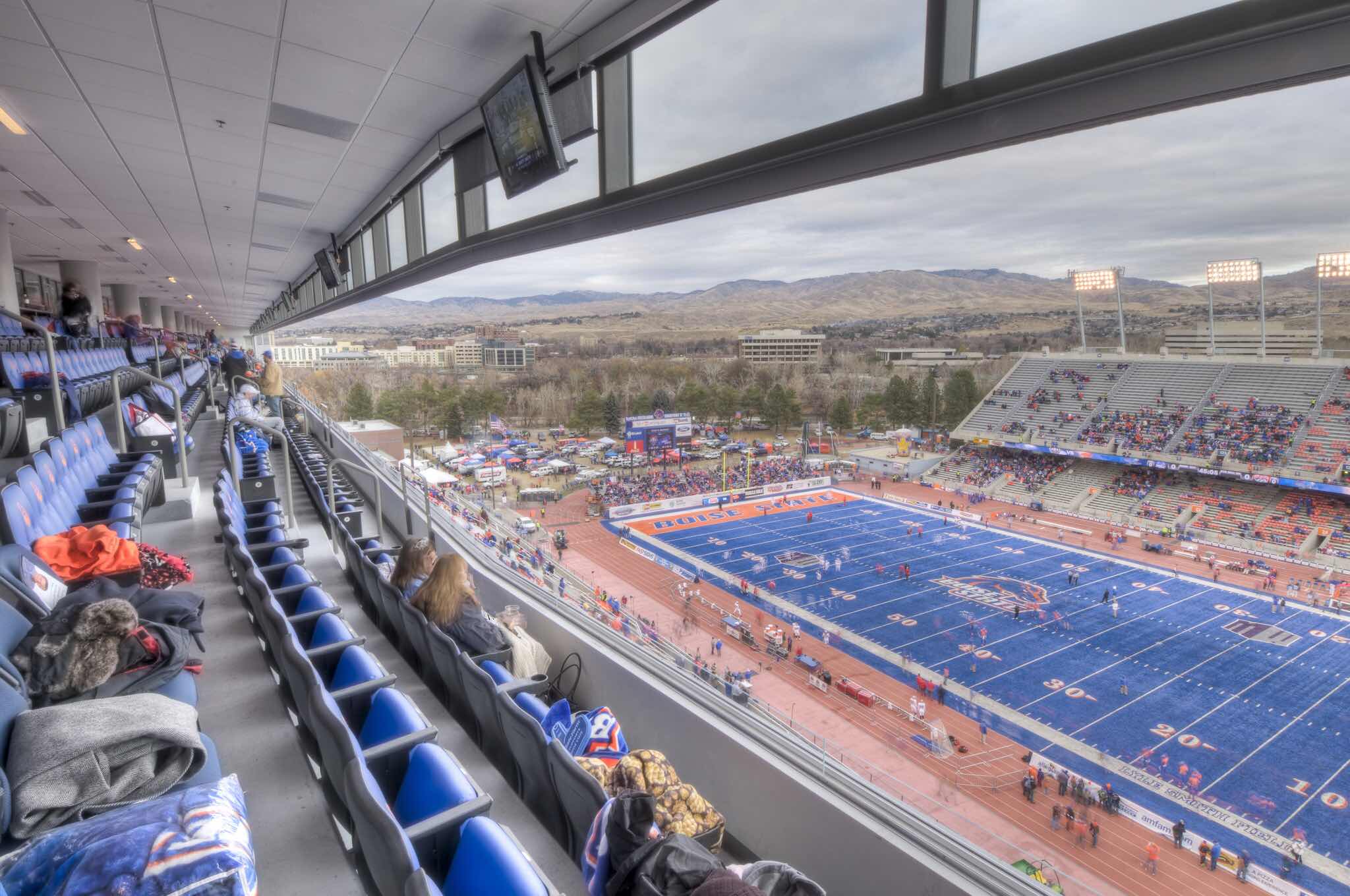 Caches_email_1374259421HSW60_Boise_State_Stadium_ID_22.jpg