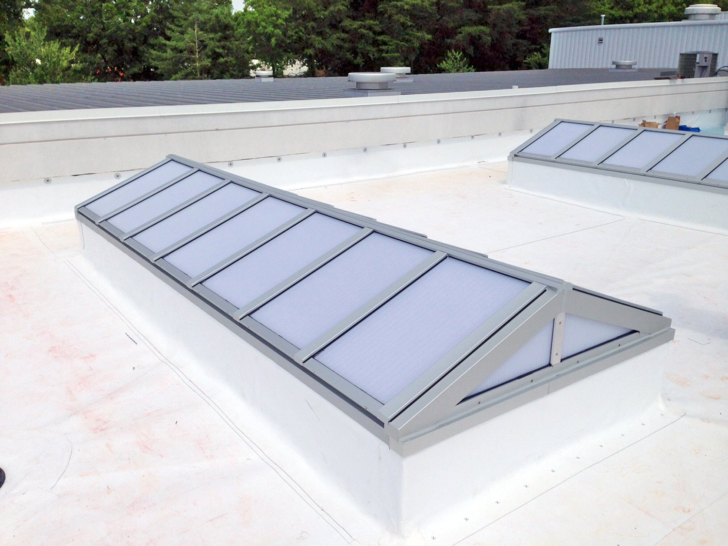 Application--CCDP-2526-Retail-Structural-Skylights-Translucent-S-Series-Skylights-0121.jpg