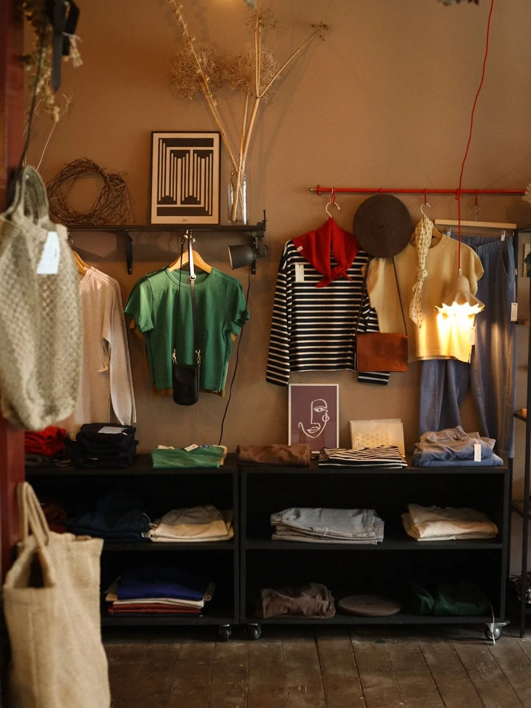 Wednesday at hedge - lovely things - lovely clothes
we&rsquo;ve had a rearrange in the shop in anticipation for the first of the buckets from @stokesayflowers arriving tomorrow and a busy few days ahead of us. Thank you to everyone that has ordered o