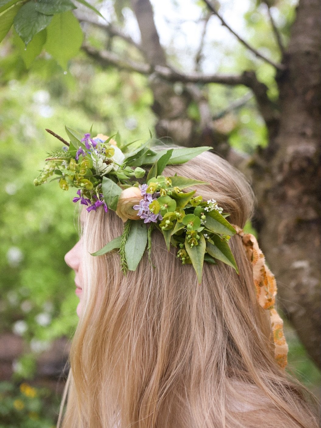 Midsummer Flower Crown Workshop 🌸🌼
Join us for a fun creative evening and learn to make your own flower crown using beautiful British blooms in time to celebrate the summer solstice 🌞

Friday June 19th ~ 6-8pm 🗓️
hedge, Stirchley 📍
Refreshments 
