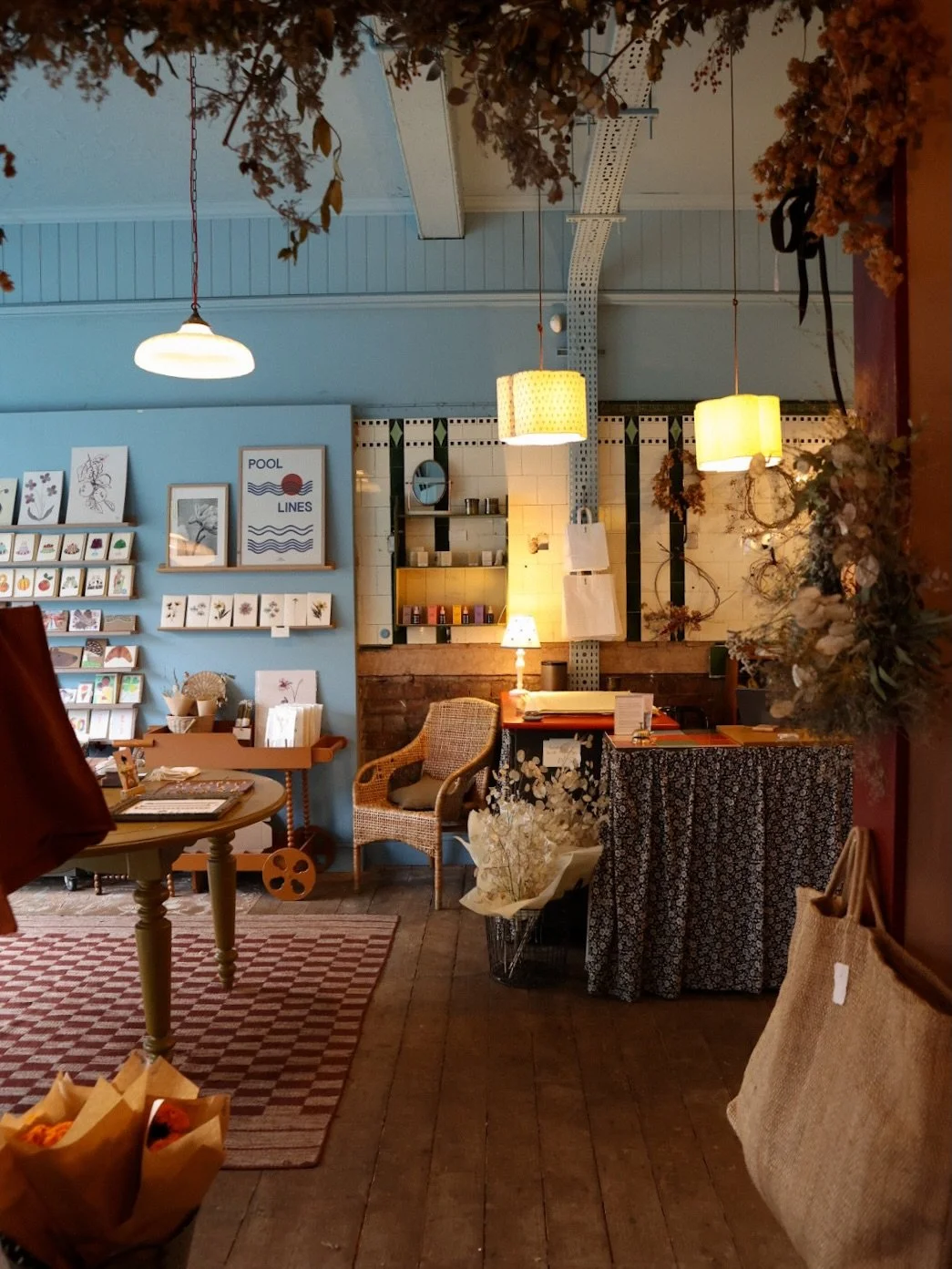 Half term at hedge - a quiet-ish Wednesday turned into a full blown shop switcheroo. It&rsquo;s one of our favourite things to do and a lovely way to see things in a fresh light. Here&rsquo;s a glimpse of the new layout as well as a few new arrivals 