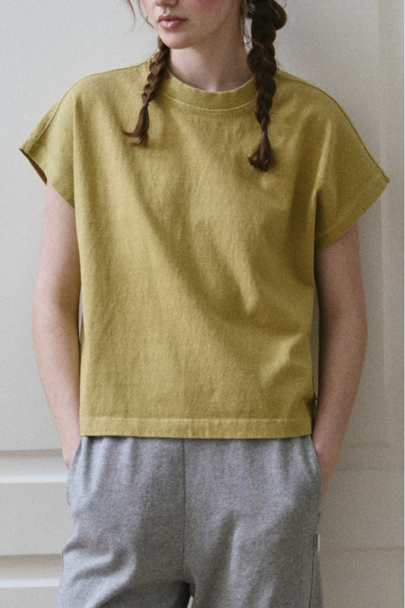Jeanne tee in ochre by le bon shoppe