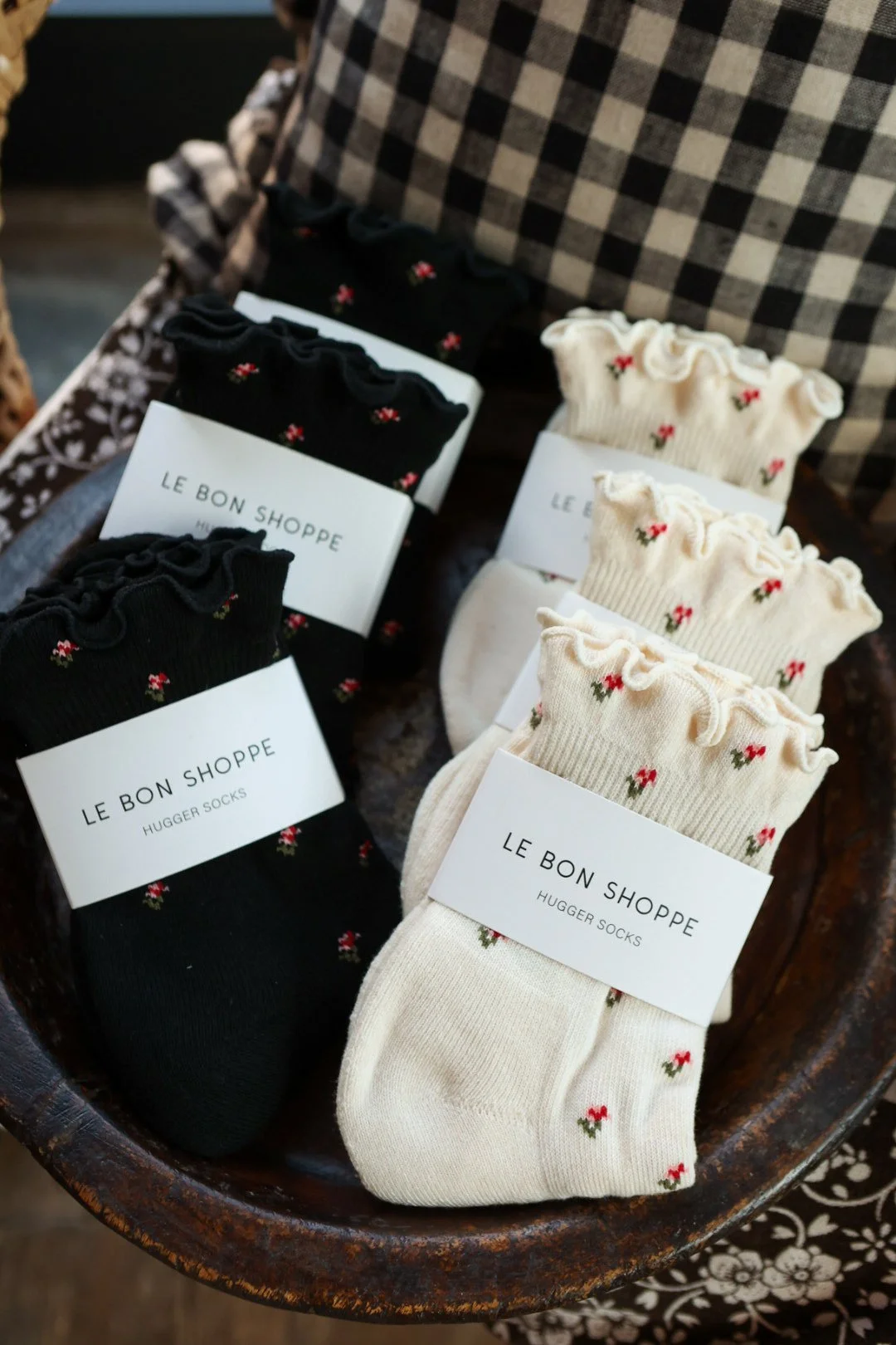 hugger socks by le bon shoppe