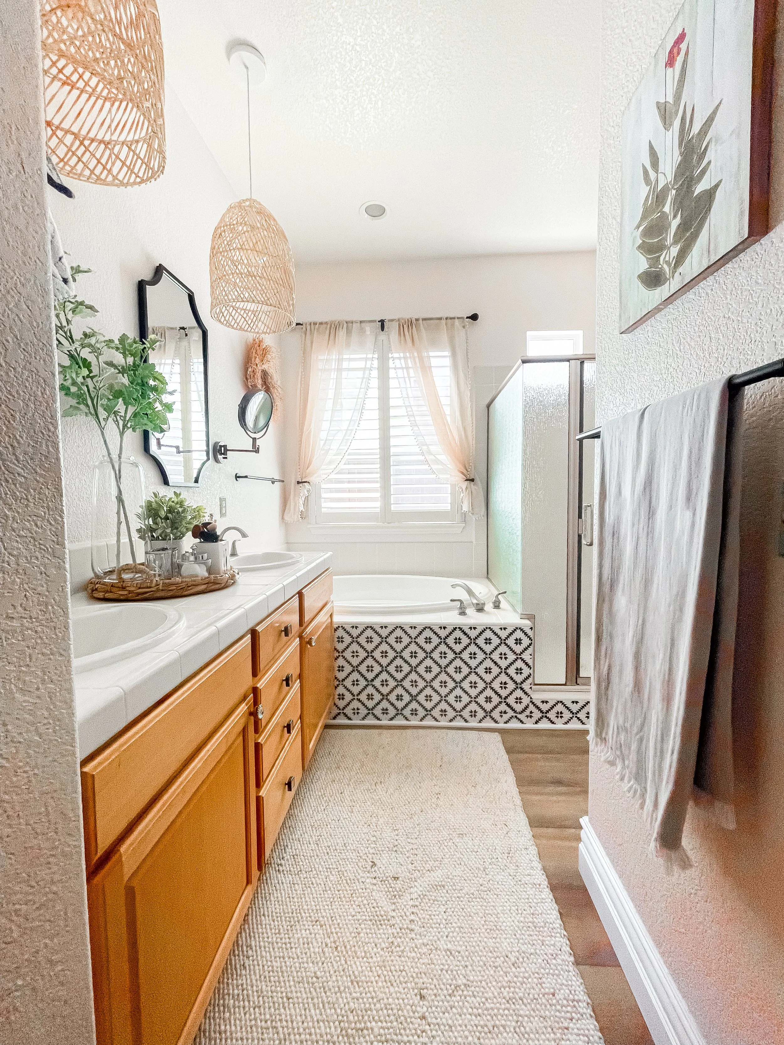bathroom, remodel, bathroom remodel, facelift, mediterranean, decor, design, boho, tile, paint