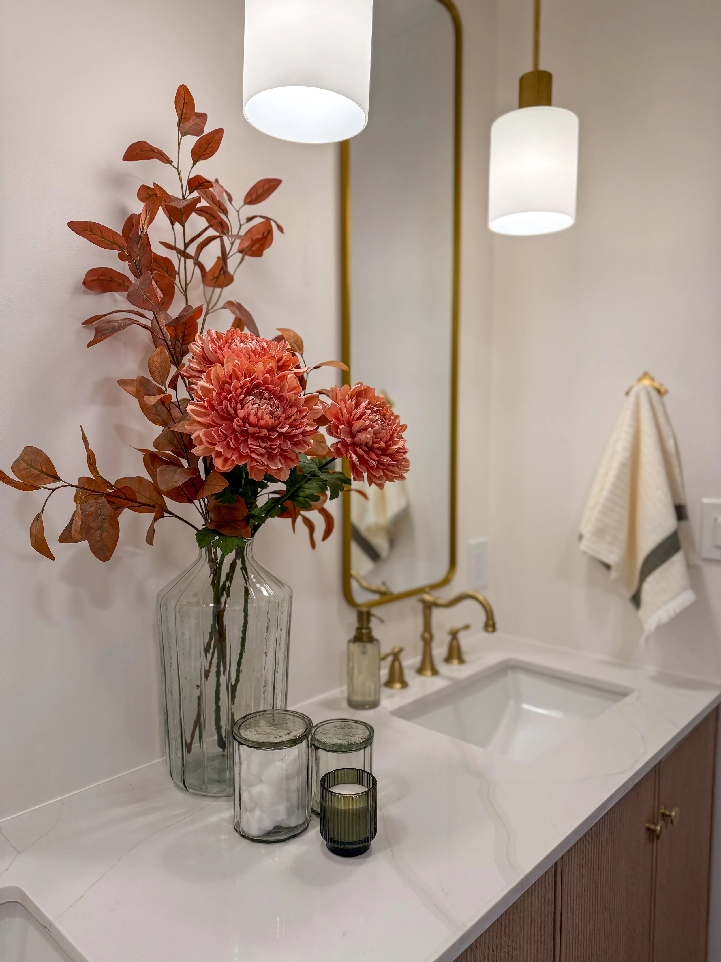 guest bathroom remodel, bathroom renovation reveal, full bathroom remodel before and after, small bathroom renovation ideas, luxury guest bathroom, French country bathroom design, Parisian style bathroom, patterned bathroom design, checkered tile