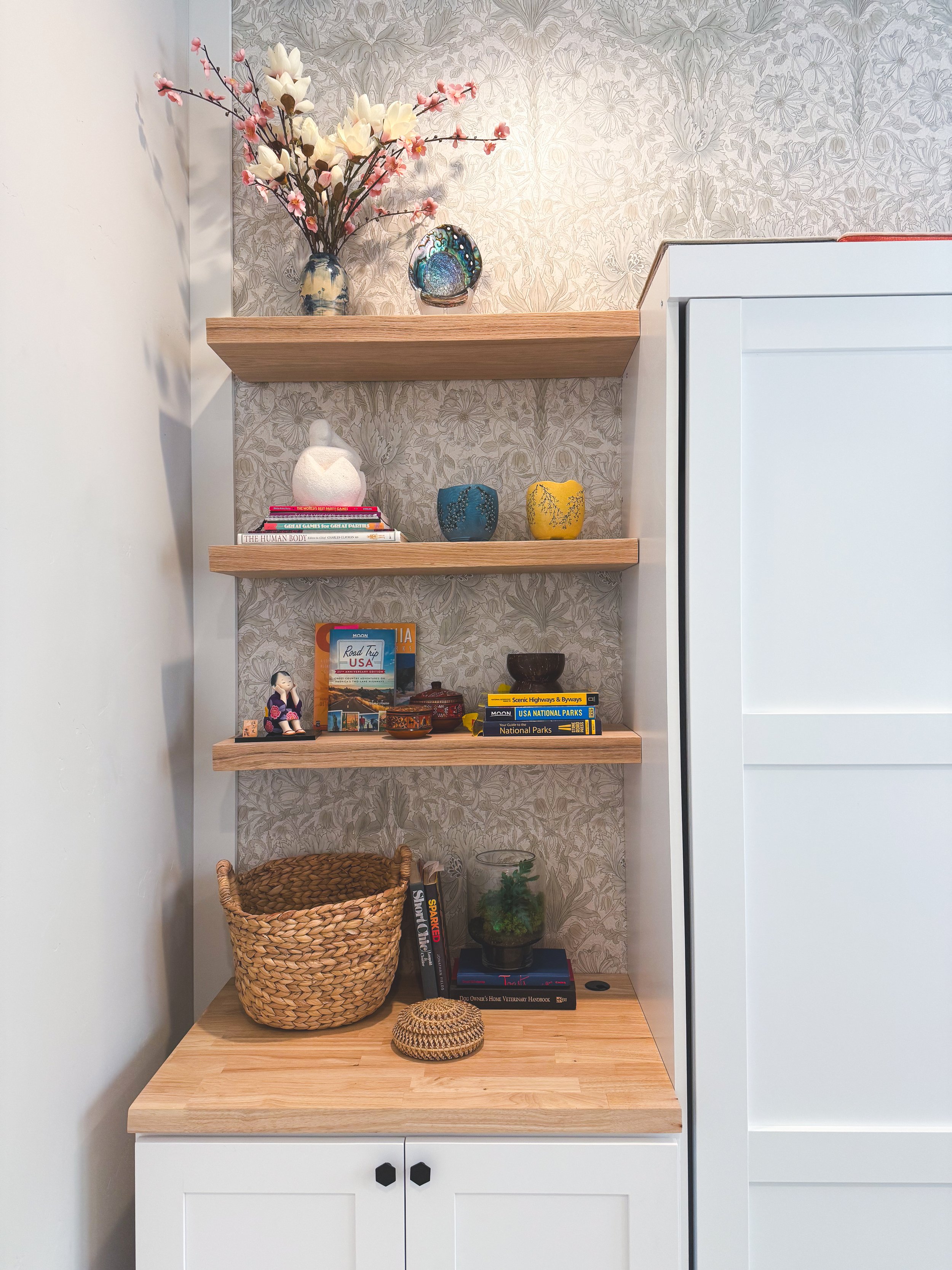 office remodel, light and airy, murphy bed, multifunction room, floating shelves, wallpaper, office decor, office, workspace, neutral office, office storage, multipurpose room, workout room, office refresh,