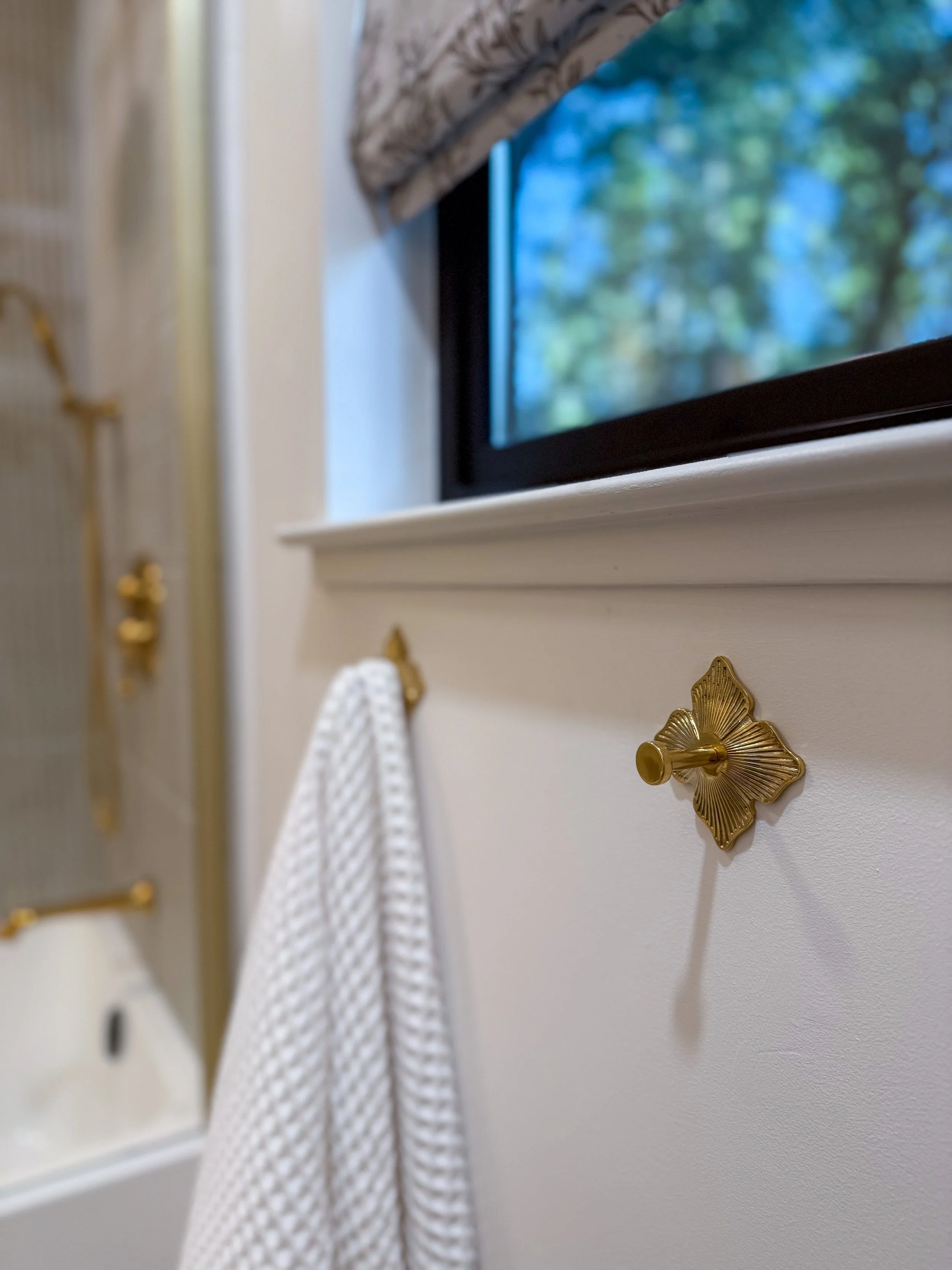 guest bathroom remodel, bathroom renovation reveal, full bathroom remodel before and after, small bathroom renovation ideas, luxury guest bathroom, French country bathroom design, Parisian style bathroom, patterned bathroom design, checkered tile