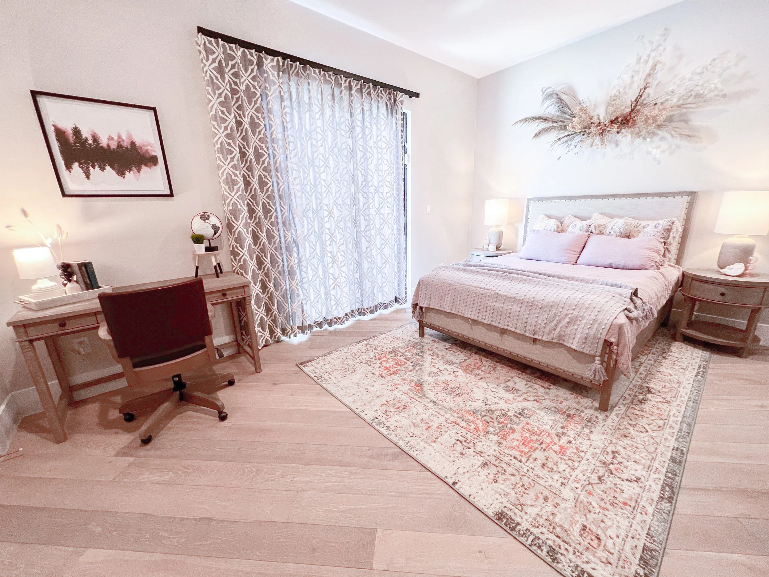 bedroom, guest bedroom, guest, modern, design, decor, accent wall, floral, installation, floral installation, dried flowers, office