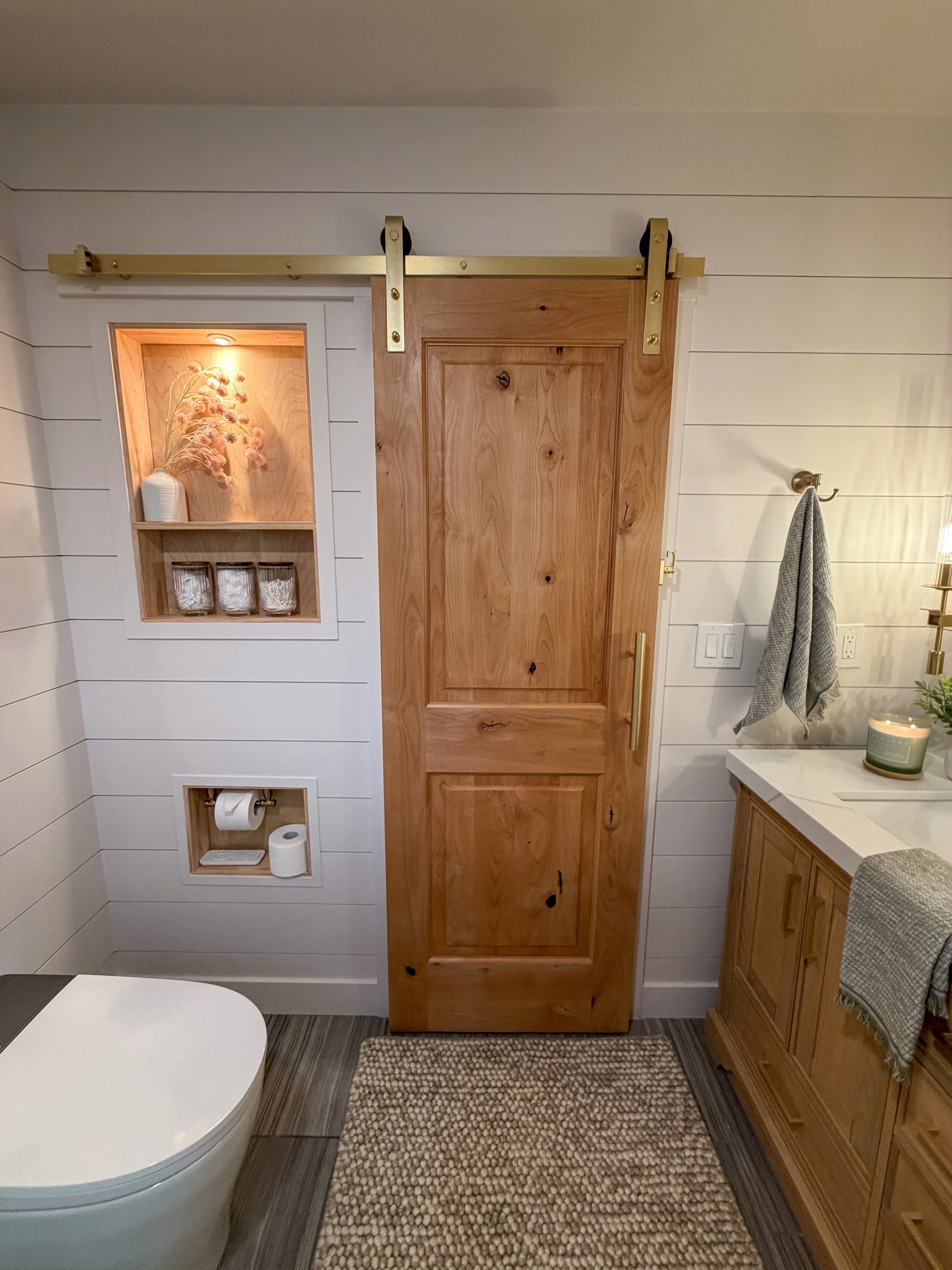 modern farmhouse bathroom, guest bathroom remodel, small bathroom remodel, bathroom renovation ideas, walk-in shower design, bathroom storage solutions, shiplap bathroom, modern farmhouse design, custom vanity, luxury guest bathroom, shower niche