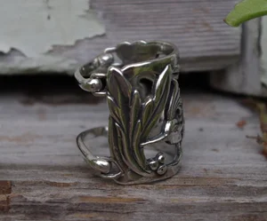 Hummingbird RingRIGHT.jpg