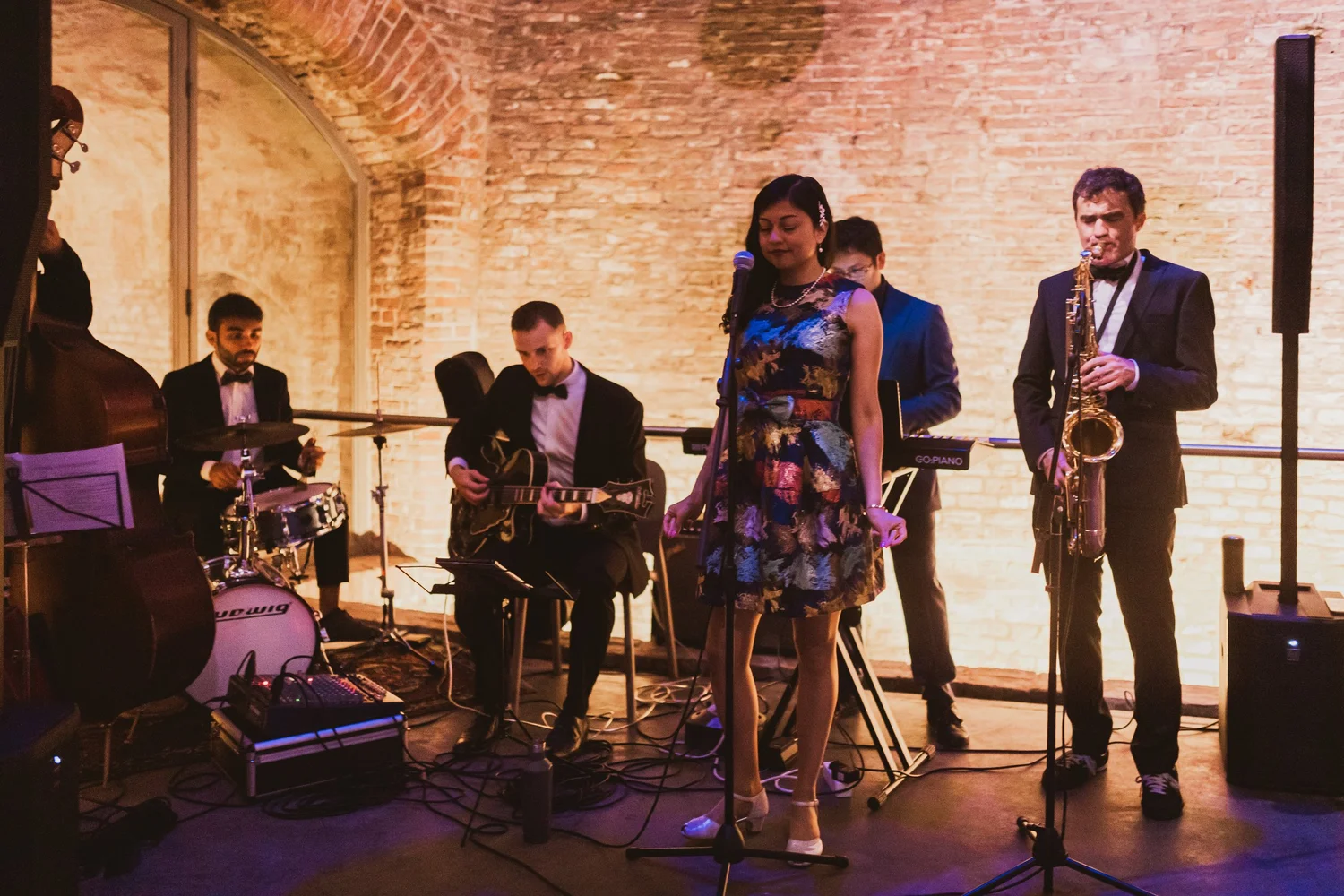 The Swing Rhythm Club — Natalia Rueda