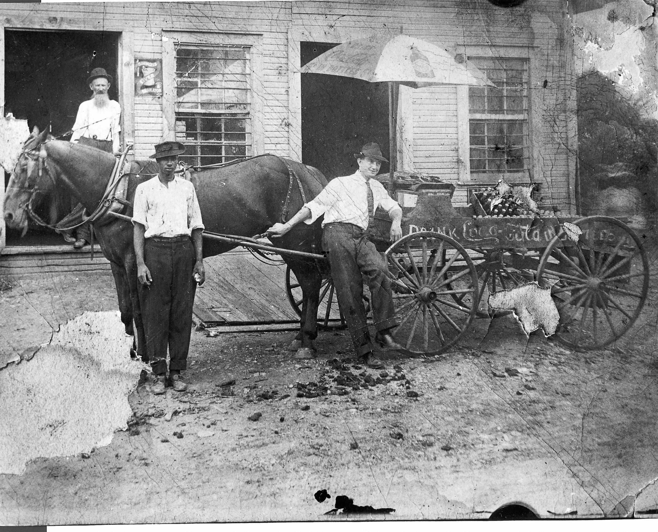 Early 20th century Coca-Cola deliveries from the Mauldin’s Rock Hill Coca-Cola plant. Courtesy of the Mauldin Family Collection 2014