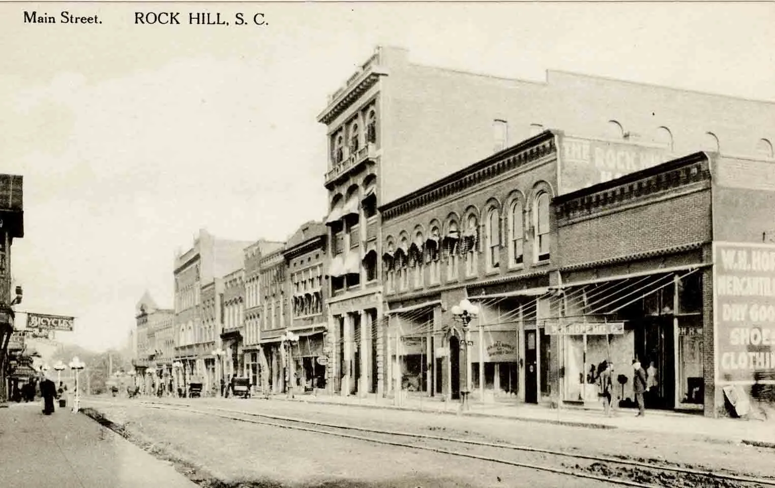 Main Street looking west circa 1910