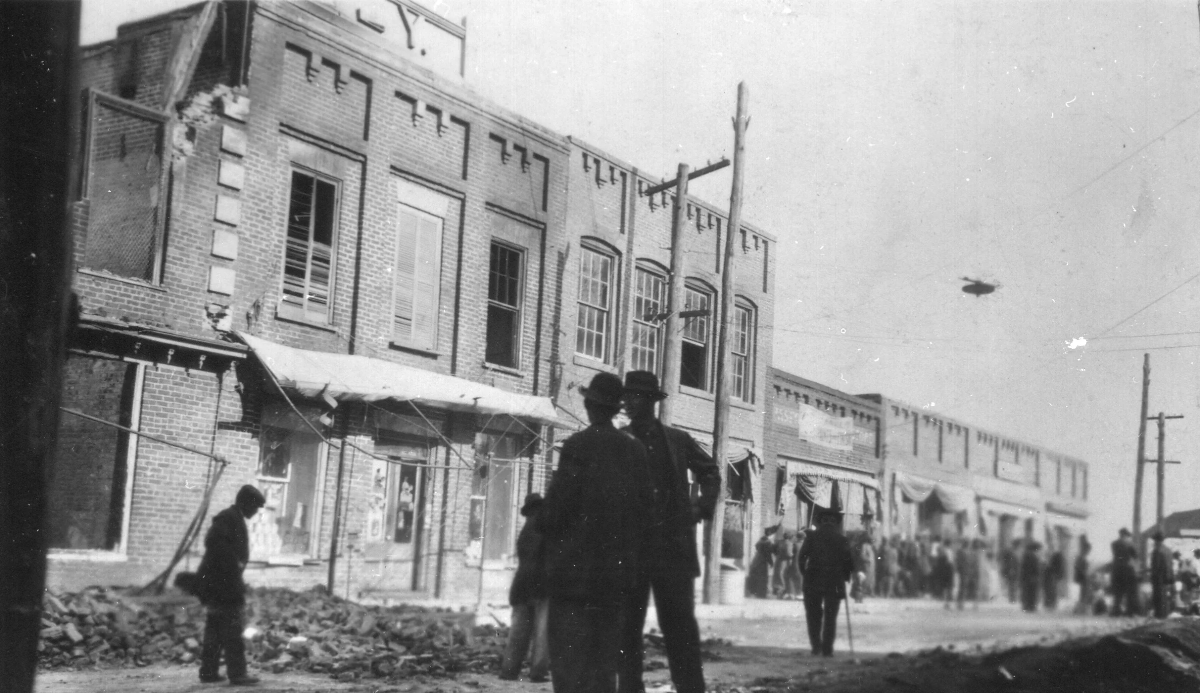 229, 231, 233, 235, 237, 239, 241 L to R after 1914 fire.jpg