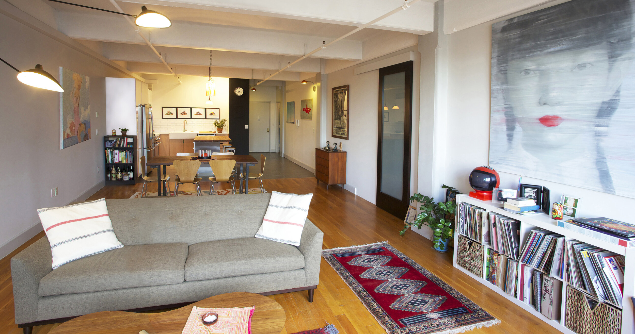 DUMBO, NY Apartment Renovation / Roufa Studio