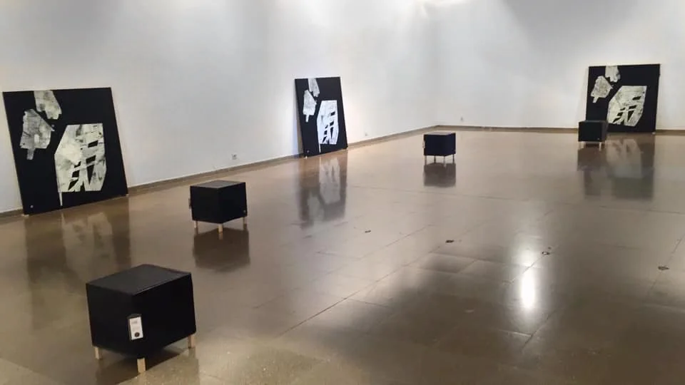 Installation of UB exhibit: 4|4<VU