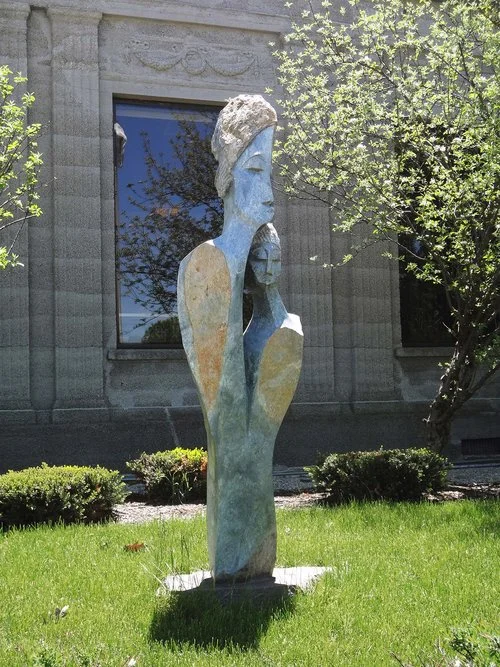 Unconditional Love near DuSable Museum in Washington Park. Photo by Julia Bachrach.