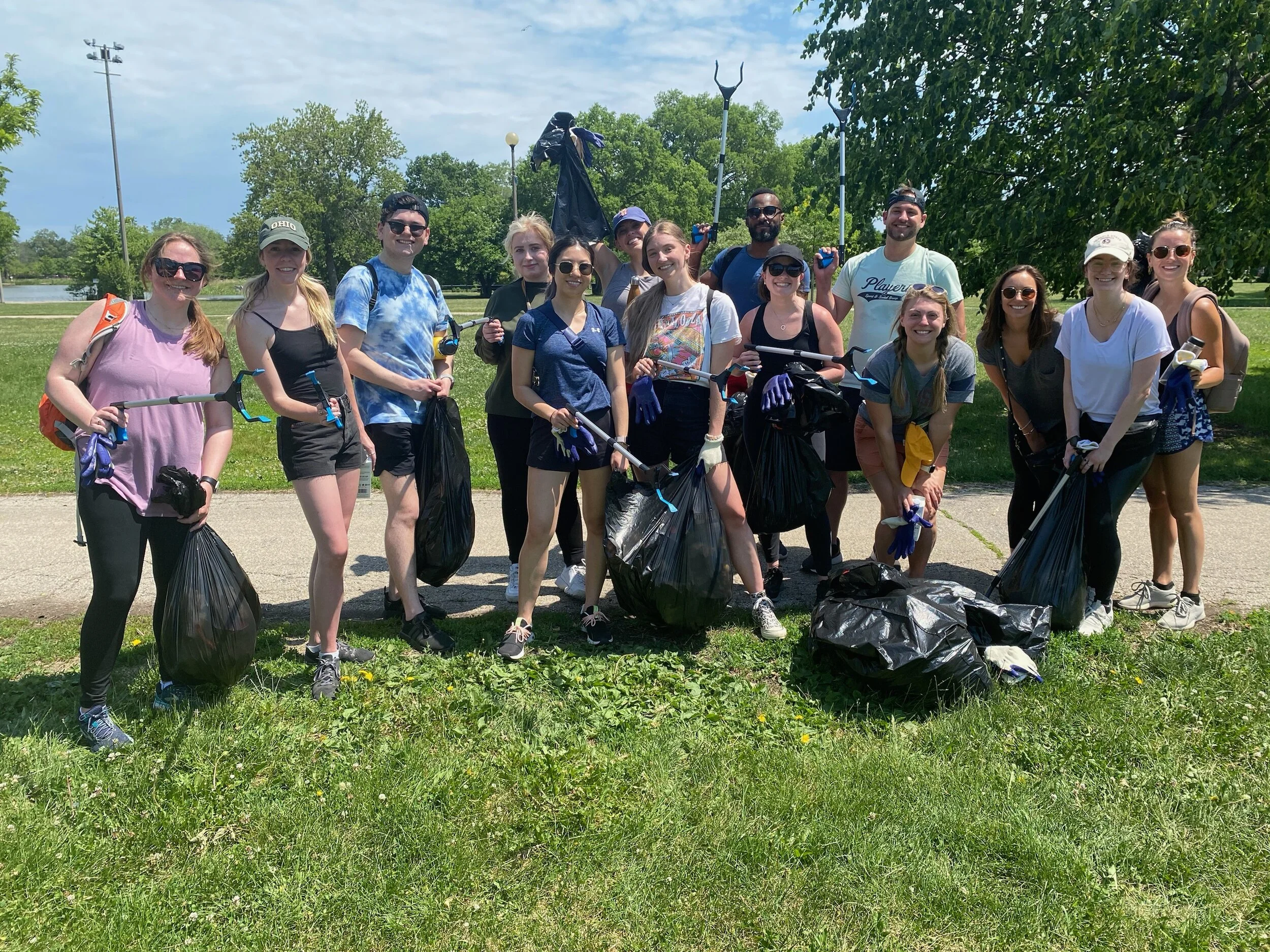 Look Who’s Pitching In: Zeno Group!