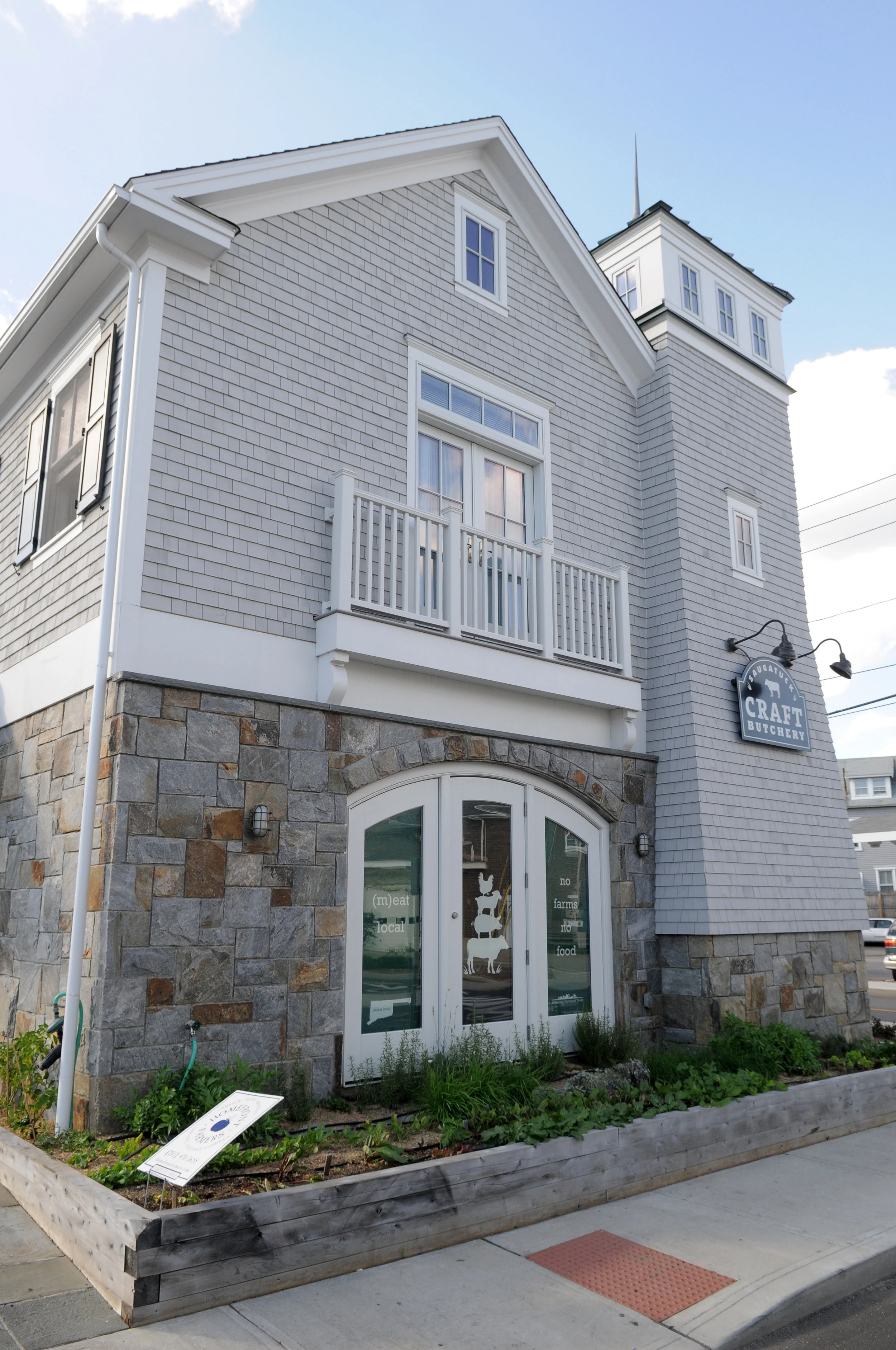 Apartment 104 - RENTED 