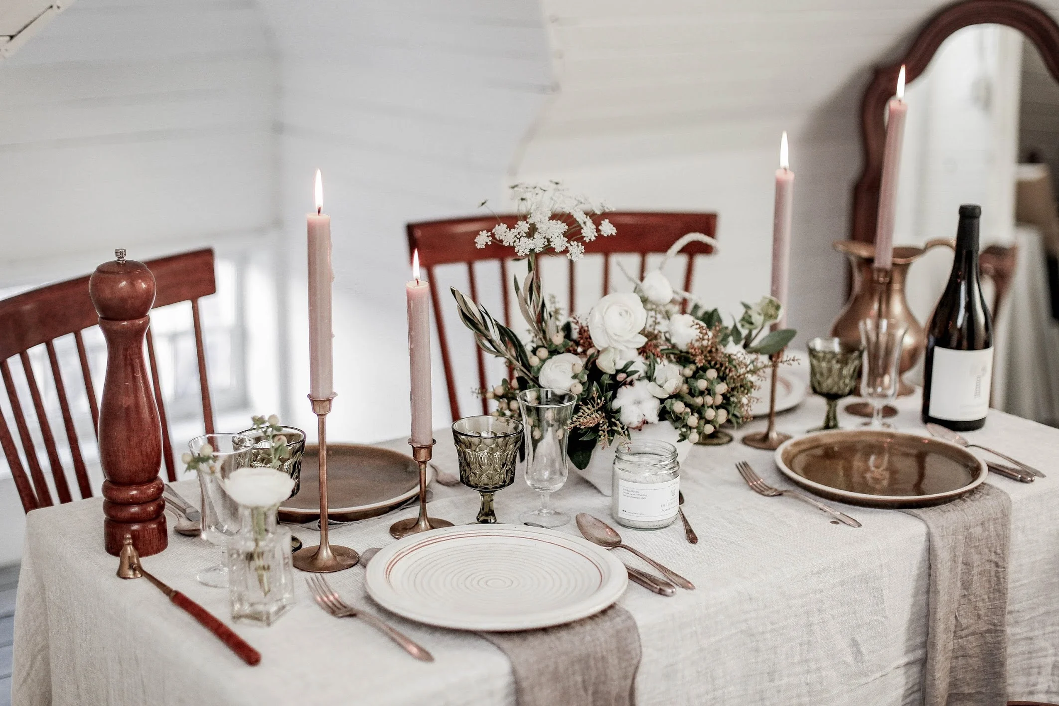 holiday-table-setting.jpg