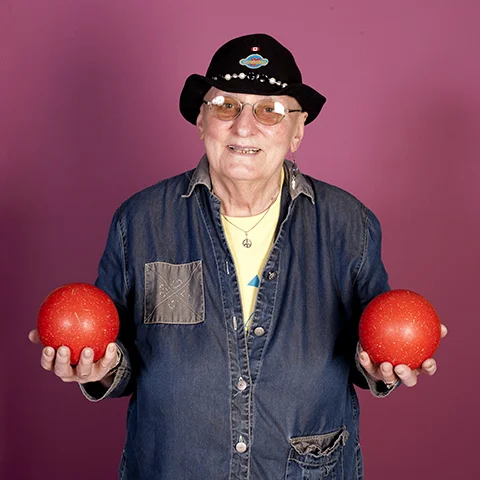 810_Bowler_2012_04.JPG