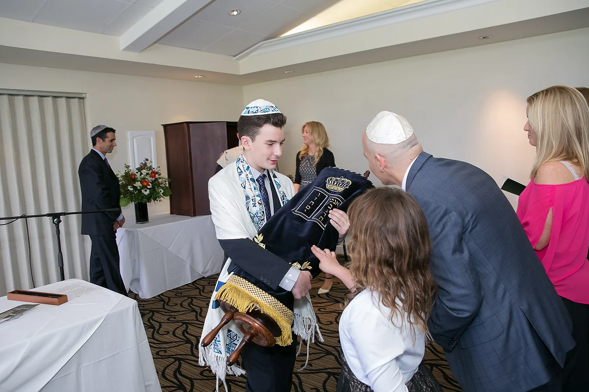 067 CHOEN BMZV 404.JPG