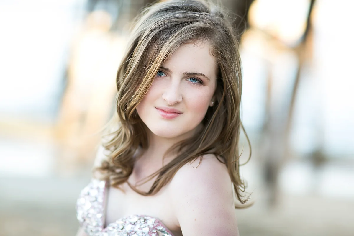 DIENSTAG PORTRAIT 140.JPG