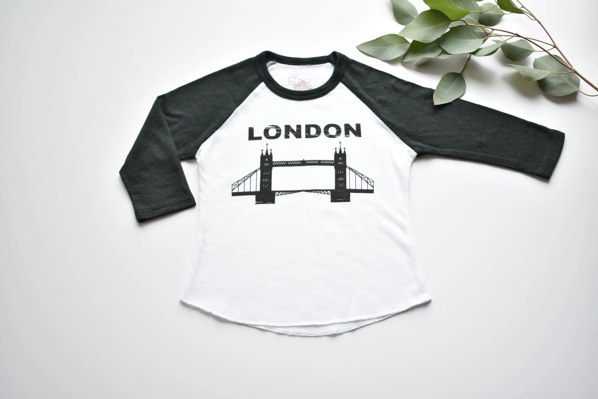 London Bridge Raglan Tee